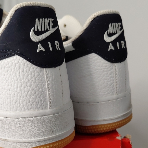 Nike Air Force 1 White and Black with Gum Sole - Picture 4 of 7